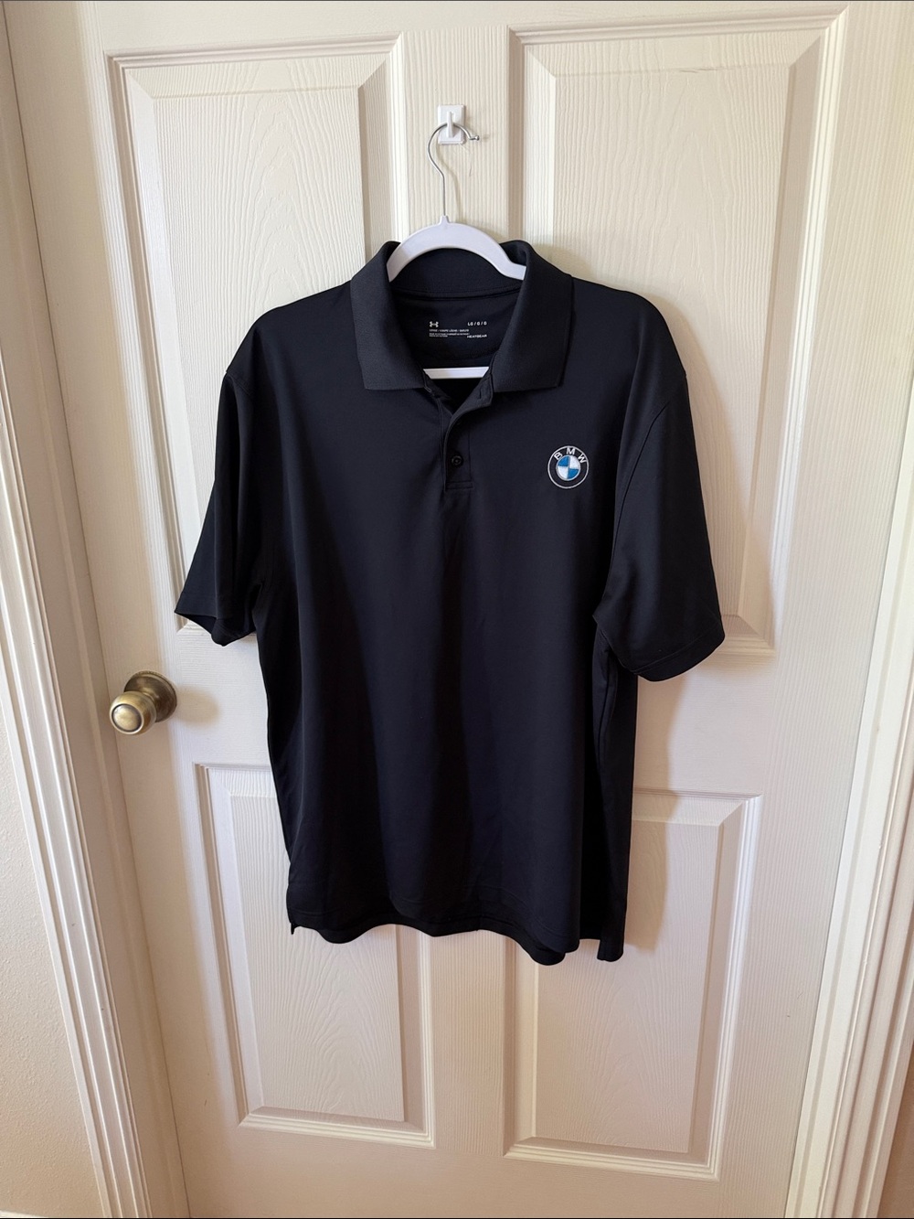 Under Armour Black Polo with BMW Embroidered Sz L.  Box48